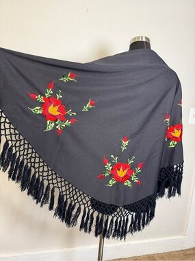 Floral embroidered crochet fringe shawl wrap